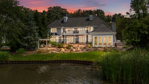 Tiny photo for 25 Riderwood Road, North Barrington, IL 60010 (MLS # 12654710)