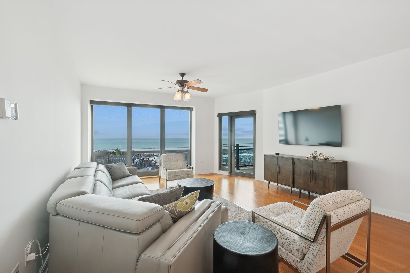 130 N Garland Court 2307