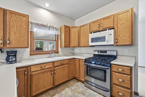 Tiny photo for 341 Old Darby Lane, Winthrop Harbor, IL 60096 (MLS # 12737915)