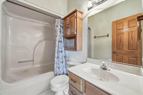 Tiny photo for 341 Old Darby Lane, Winthrop Harbor, IL 60096 (MLS # 12737915)