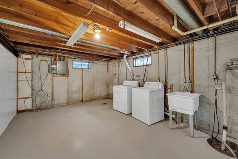 Tiny photo for 816 2nd Avenue, Morris, IL 60450 (MLS # 12601830)