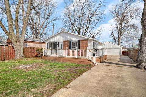 Tiny photo for 816 2nd Avenue, Morris, IL 60450 (MLS # 12601830)
