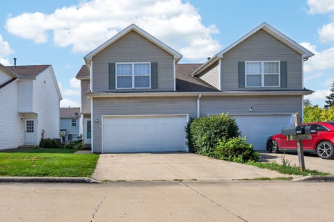 Tiny photo for 1203 Riviera Drive, Bloomington, IL 61701 (MLS # 12749693)