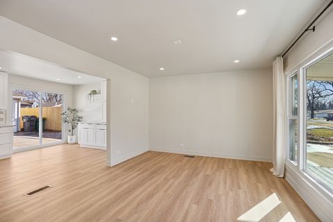 Tiny photo for 310 Mccameron Avenue, Lockport, IL 60441 (MLS # 12567804)