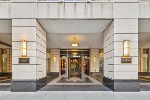 Tiny photo for 55 E Erie Street #1604, Chicago, IL 60611 (MLS # 12475191)
