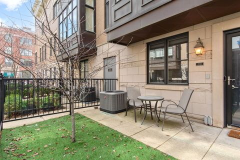 Tiny photo for 1738 S Indiana Avenue, Chicago, IL 60616 (MLS # 12594745)