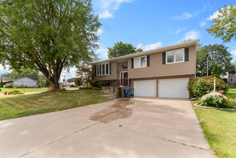 Tiny photo for 2957 9 1/2 Street, East Moline, IL 61244 (MLS # 12752068)