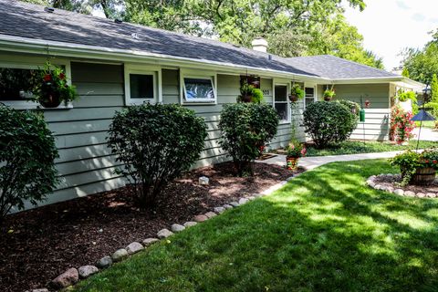 Tiny photo for 1920 N Washington Street, Wheaton, IL 60187 (MLS # 12593136)