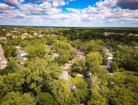 Tiny photo for 1920 N Washington Street, Wheaton, IL 60187 (MLS # 12593136)