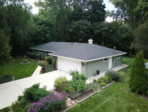 Tiny photo for 1920 N Washington Street, Wheaton, IL 60187 (MLS # 12593136)