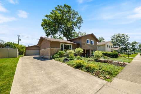 Tiny photo for 15023 Mission Avenue, Oak Forest, IL 60452 (MLS # 12681242)