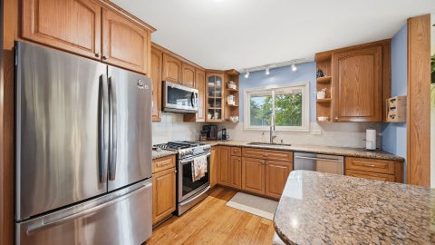 Tiny photo for 1363 E Kenilworth Avenue, Palatine, IL 60074 (MLS # 12781052)
