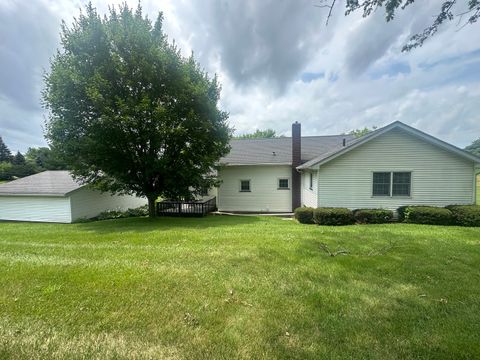 Tiny photo for 1363 2nd Avenue S, Clinton, IA 52732 (MLS # 12554787)