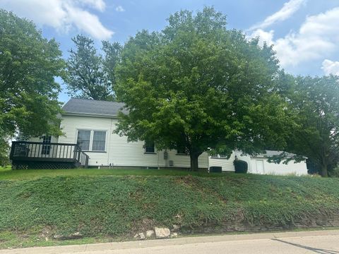 Tiny photo for 1363 2nd Avenue S, Clinton, IA 52732 (MLS # 12554787)