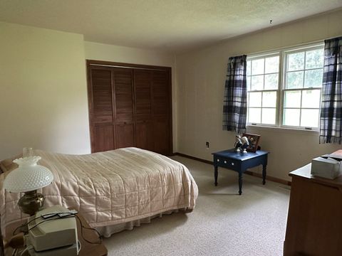 Tiny photo for 1363 2nd Avenue S, Clinton, IA 52732 (MLS # 12554787)