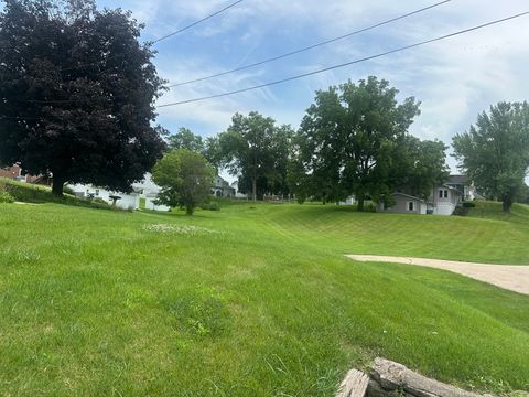 Tiny photo for 1363 2nd Avenue S, Clinton, IA 52732 (MLS # 12554787)