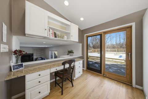 Tiny photo for La Grange Highlands, IL 60525 (MLS # 12523945)