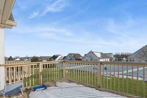 Tiny photo for 1703 Fieldstone Drive S #1703, Shorewood, IL 60404 (MLS # 12531785)