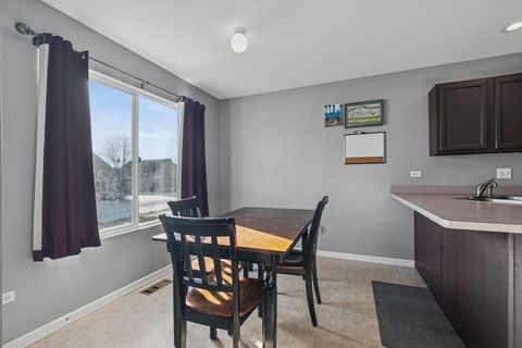 Tiny photo for 1703 Fieldstone Drive S #1703, Shorewood, IL 60404 (MLS # 12531785)