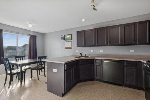 Tiny photo for 1703 Fieldstone Drive S #1703, Shorewood, IL 60404 (MLS # 12531785)