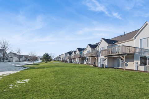 Tiny photo for 1703 Fieldstone Drive S #1703, Shorewood, IL 60404 (MLS # 12531785)