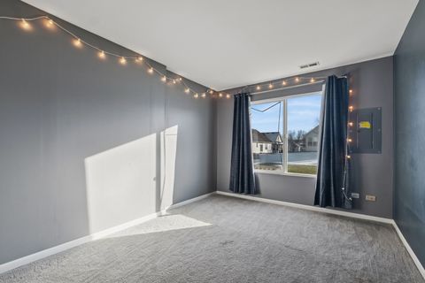 Tiny photo for 1703 Fieldstone Drive S #1703, Shorewood, IL 60404 (MLS # 12531785)