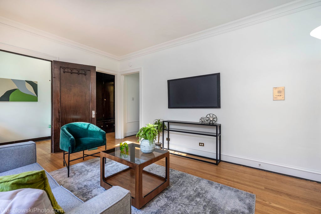1522 E 59th Street Unit 3E, Chicago, IL 60637 | MLS 12790484 | Listing ...