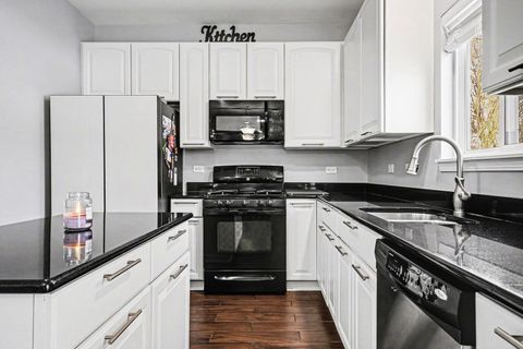 Tiny photo for 14450 Independence Drive, Plainfield, IL 60544 (MLS # 12599851)