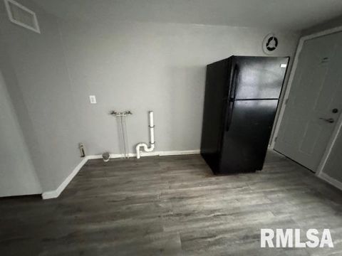 Tiny photo for 6812 33rd Street, Moline, IL 61265 (MLS # 12570199)