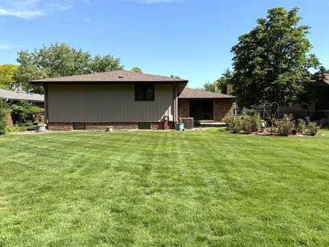 Tiny photo for 8733 Golfview Drive, Orland Park, IL 60462 (MLS # 12705123)