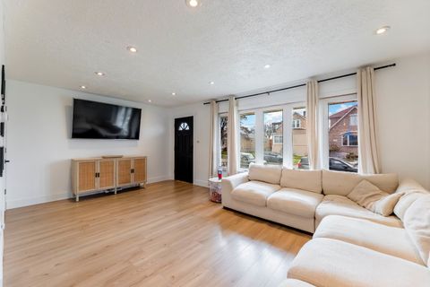 Tiny photo for 5105 S Mobile Avenue, Chicago, IL 60638 (MLS # 12522405)