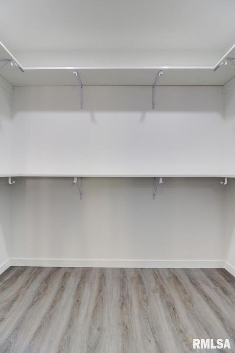 Tiny photo for 1024 11TH Avenue, Fulton, IL 52732 (MLS # QC4267703)