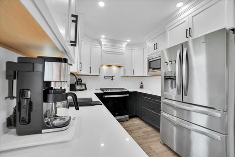 Tiny photo for 5303 Riviera Boulevard, Plainfield, IL 60586 (MLS # 12604745)