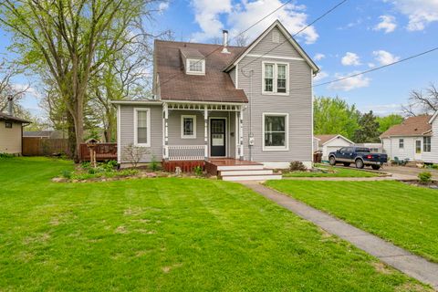 Photo of 205 E Brayton, Mount Morris, IL 61054 (MLS # 12635754)