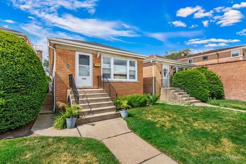 Photo of 5956 N Elston Avenue, Chicago, IL 60646 (MLS # 12488735)
