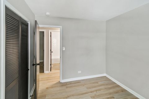 Tiny photo for 4126 Wildwood Drive, Crystal Lake, IL 60014 (MLS # 12511178)