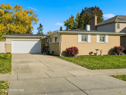 230 W Millers Road Des Plaines IL 60016