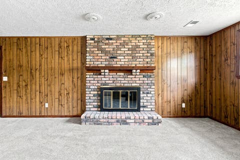 Tiny photo for 1955 Danbury Drive, Bettendorf, IA 52722 (MLS # 12722901)