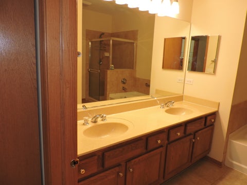 Tiny photo for 5640 Cambridge Way, Hanover Park, IL 60133 (MLS # 12647695)