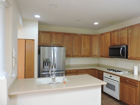 Tiny photo for 5640 Cambridge Way, Hanover Park, IL 60133 (MLS # 12647695)