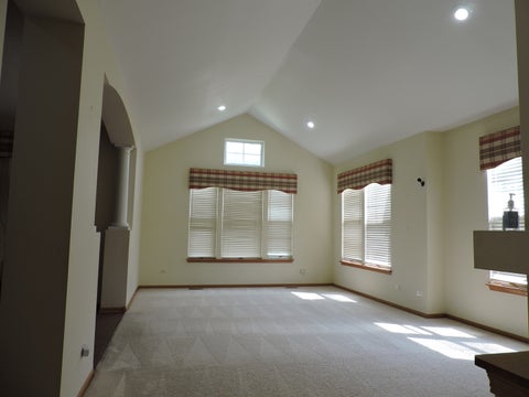 Tiny photo for 5640 Cambridge Way, Hanover Park, IL 60133 (MLS # 12647695)