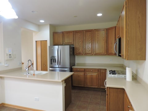 Tiny photo for 5640 Cambridge Way, Hanover Park, IL 60133 (MLS # 12647695)
