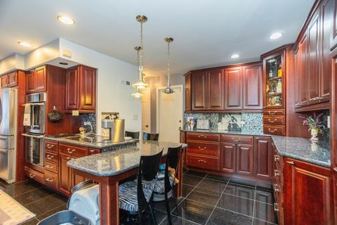 Tiny photo for 19W078 Avenue Normandy N, Oak Brook, IL 60523 (MLS # 12454454)