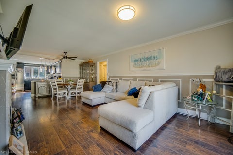 Tiny photo for 10320 S Pulaski Road #205A, Oak Lawn, IL 60453 (MLS # 12772929)