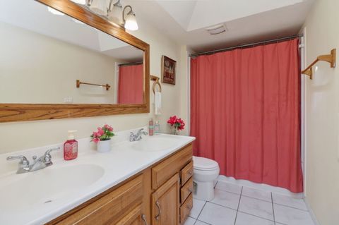 Tiny photo for 1170 Lancaster Court, Hoffman Estates, IL 60195 (MLS # 12614989)