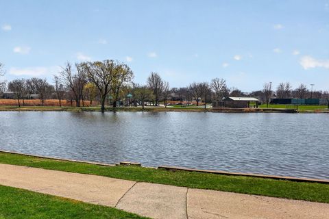 Tiny photo for 1170 Lancaster Court, Hoffman Estates, IL 60195 (MLS # 12614989)