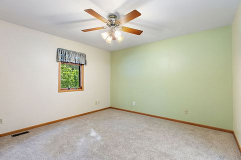 Tiny photo for North Aurora, IL 60542 (MLS # 12682235)