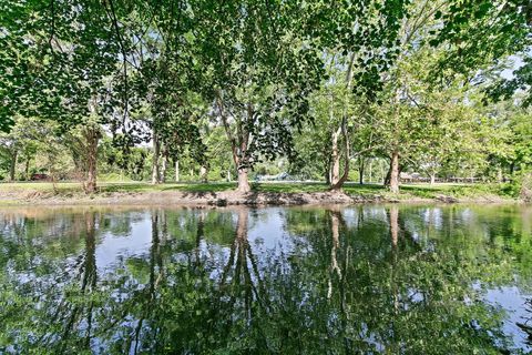 Tiny photo for North Aurora, IL 60542 (MLS # 12682235)
