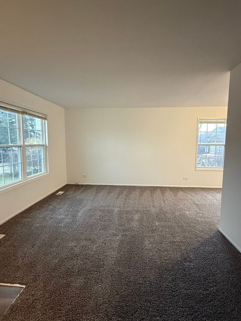 Tiny photo for 252 Yellow Pine Drive, Bolingbrook, IL 60440 (MLS # 12608100)