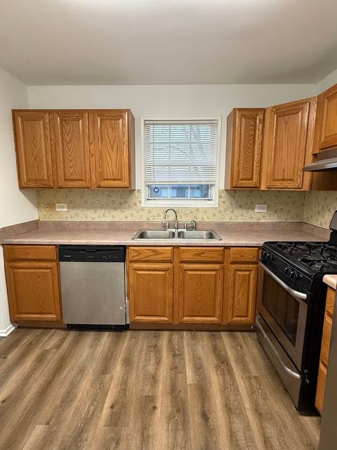 Tiny photo for 252 Yellow Pine Drive, Bolingbrook, IL 60440 (MLS # 12608100)